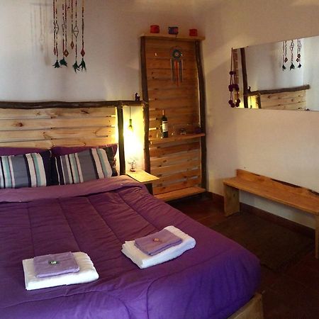 La Puerta Verde Hostel & Bar Умауака Екстериор снимка
