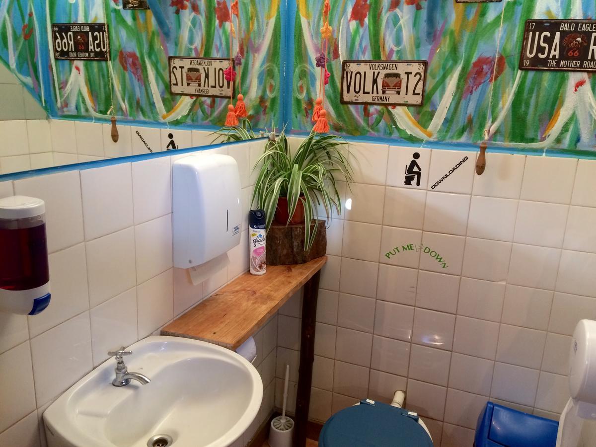 La Puerta Verde Hostel & Bar Умауака Екстериор снимка