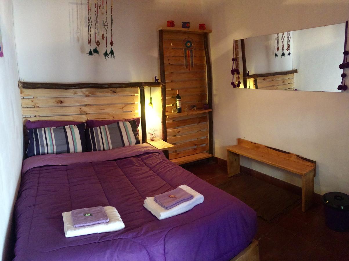 La Puerta Verde Hostel & Bar Умауака Екстериор снимка