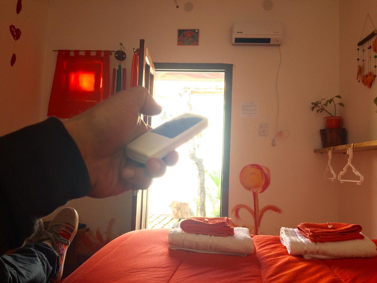 La Puerta Verde Hostel & Bar Умауака Екстериор снимка